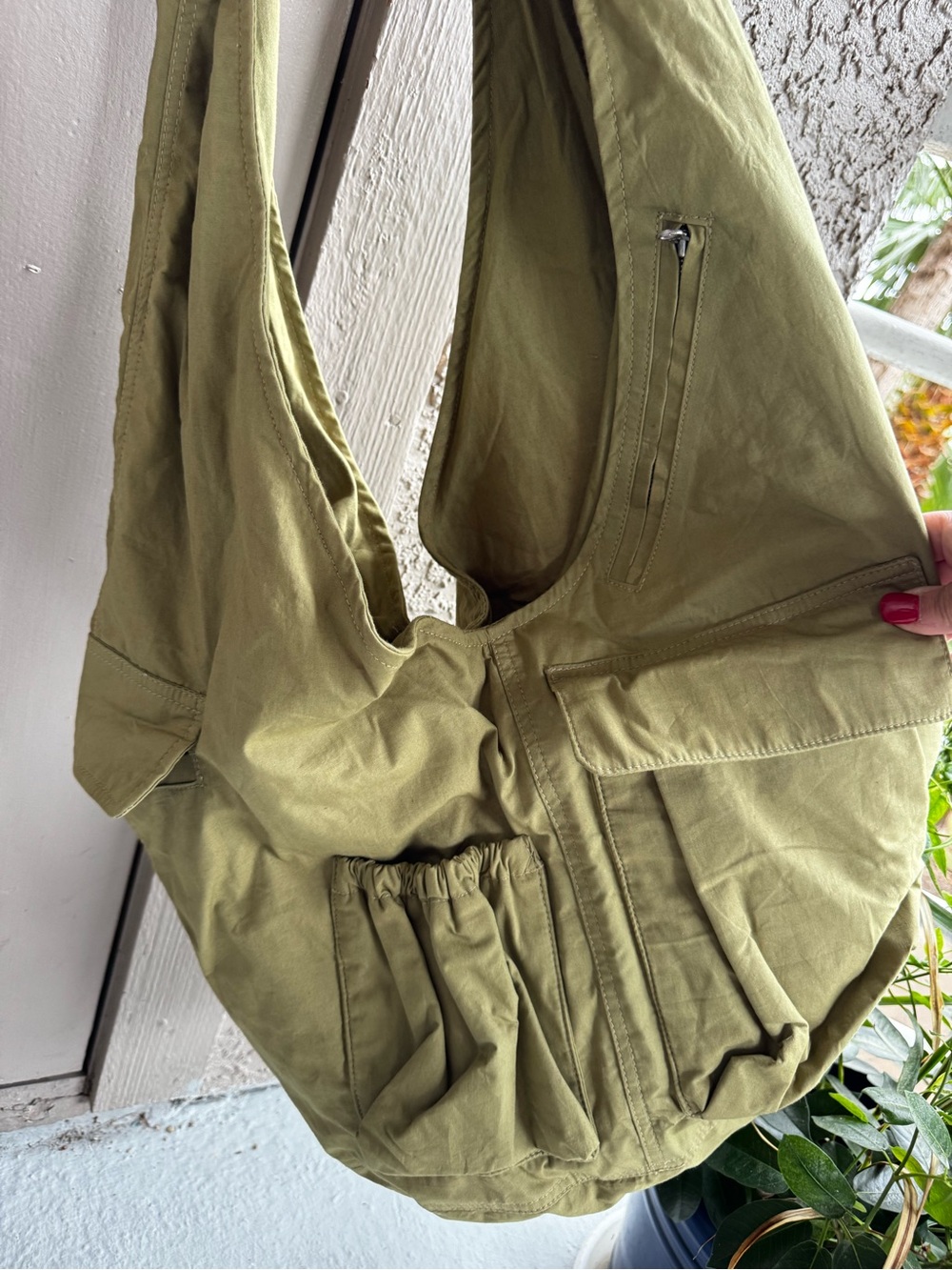 Free People XL Hobo bag Multiple pockets New with Tags